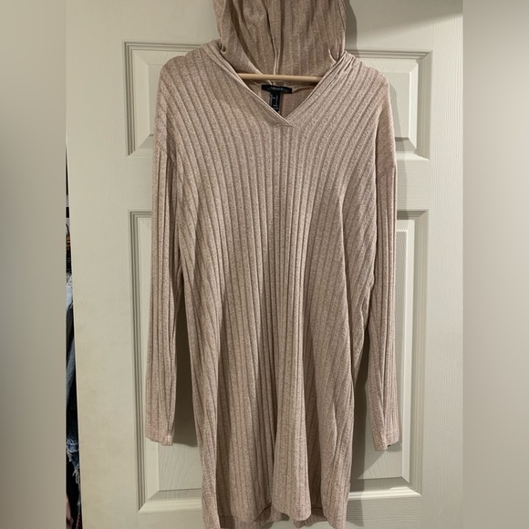 Forever 21, Hooded long sleeve - Picture 1 of 2
